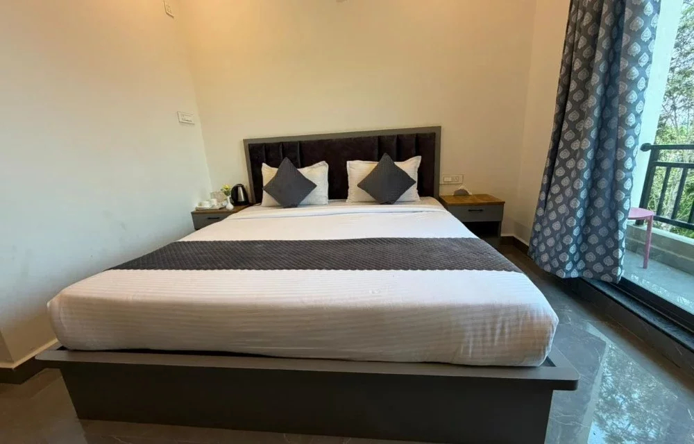 Deluxe Room with Balcony